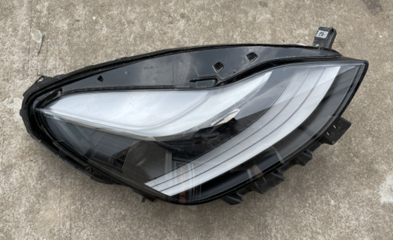 TESLA MODEL 3 2017-2023 — HEAD LAMP RH; MODEL 3 2023-2024