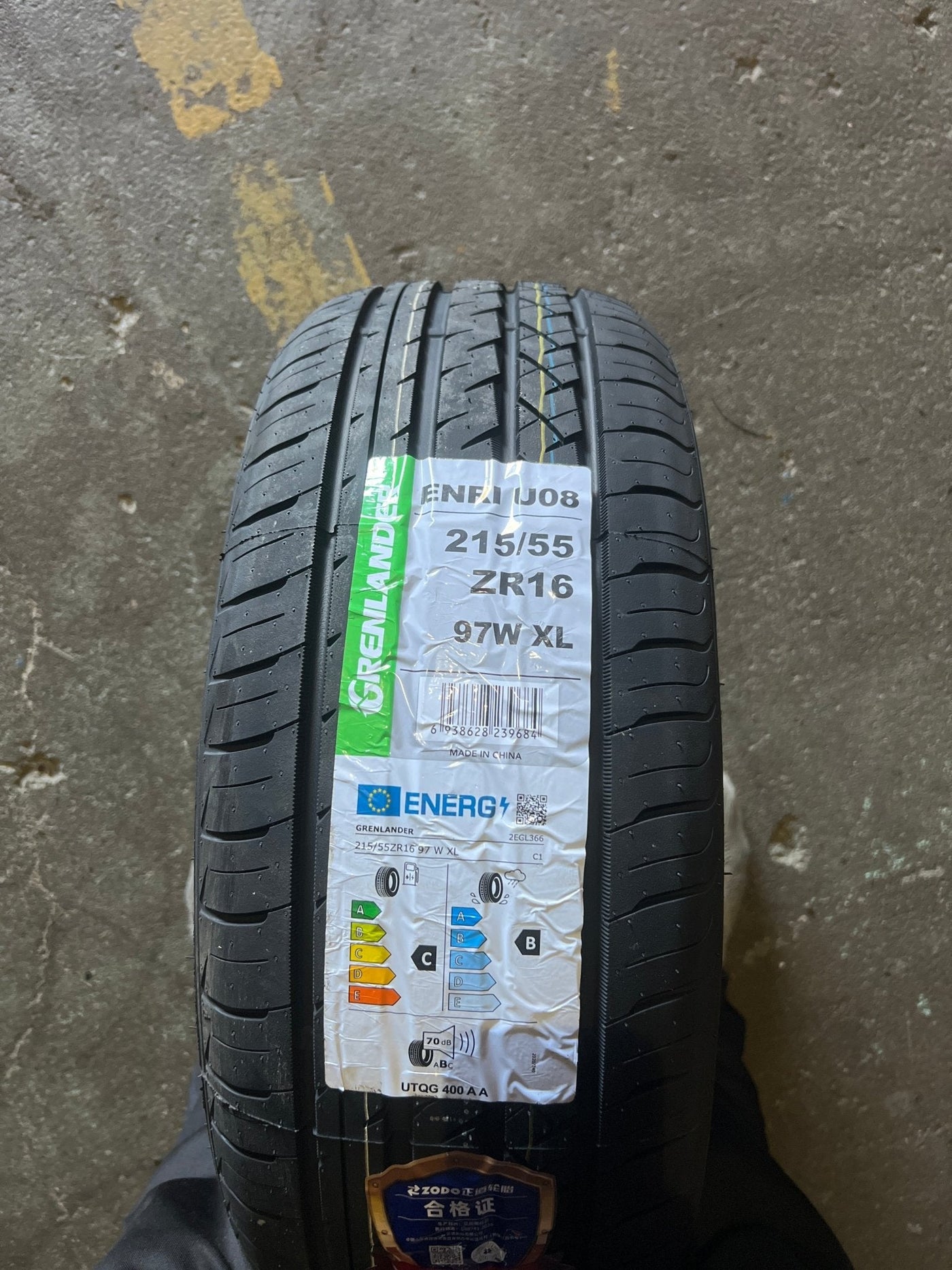 215/55R16 GRENLANDER ENRI U08 UHP PASSENGER
