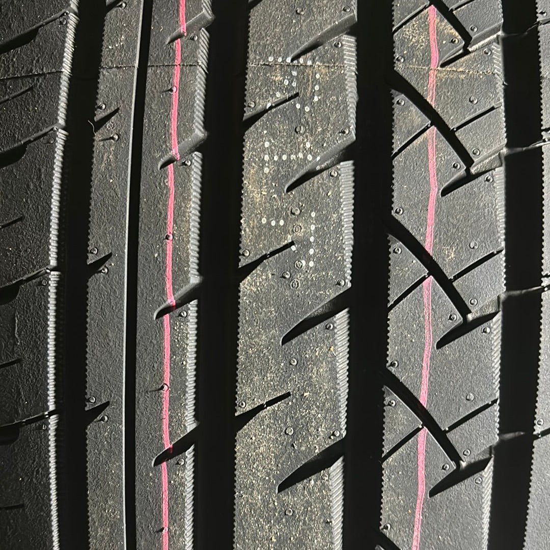 225/50R17 GRENLANDER ENRI U08 UHP PASSENGER