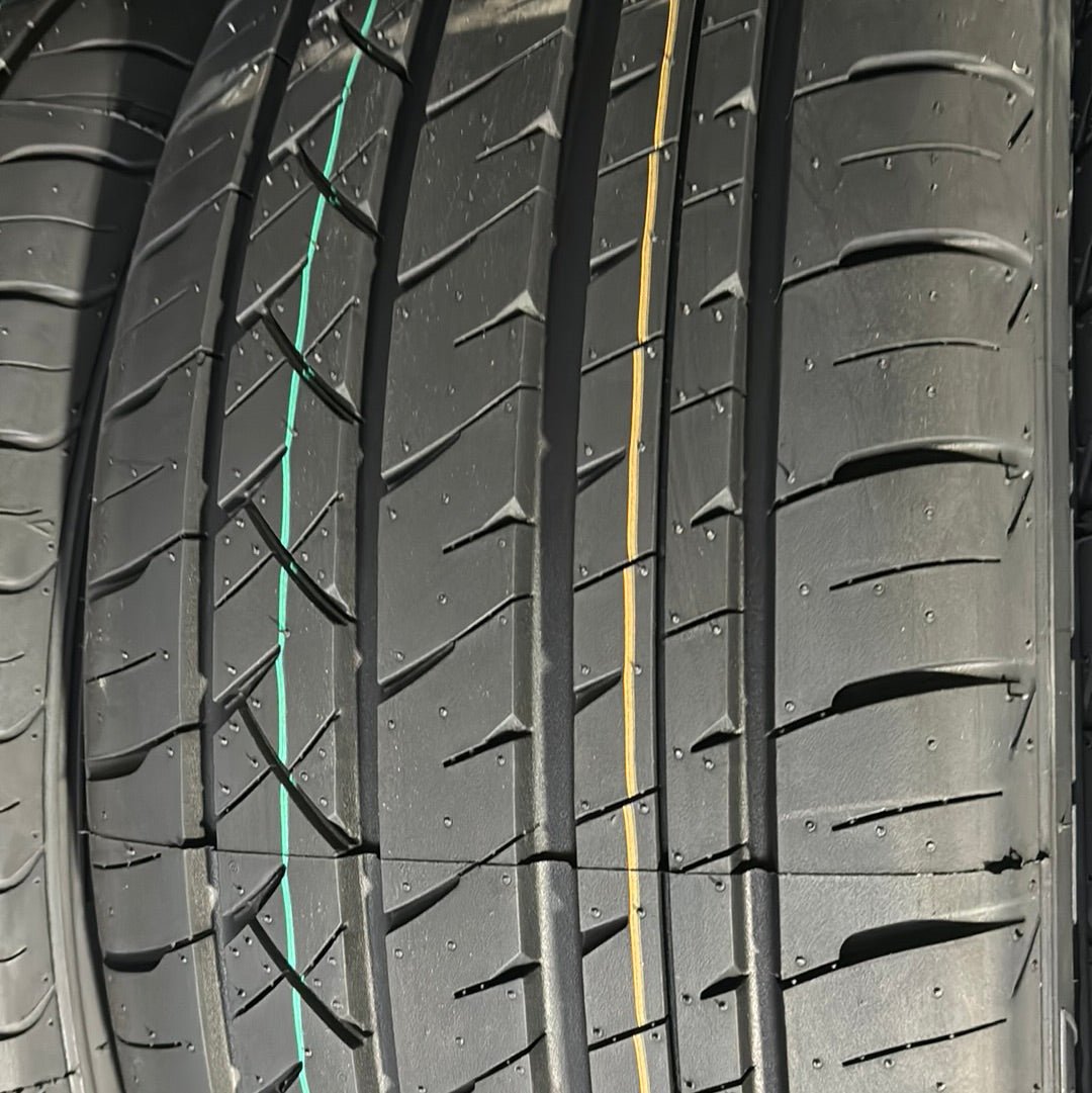 235/55R17 GRENLANDER ENRI U08 UHP PASSENGER