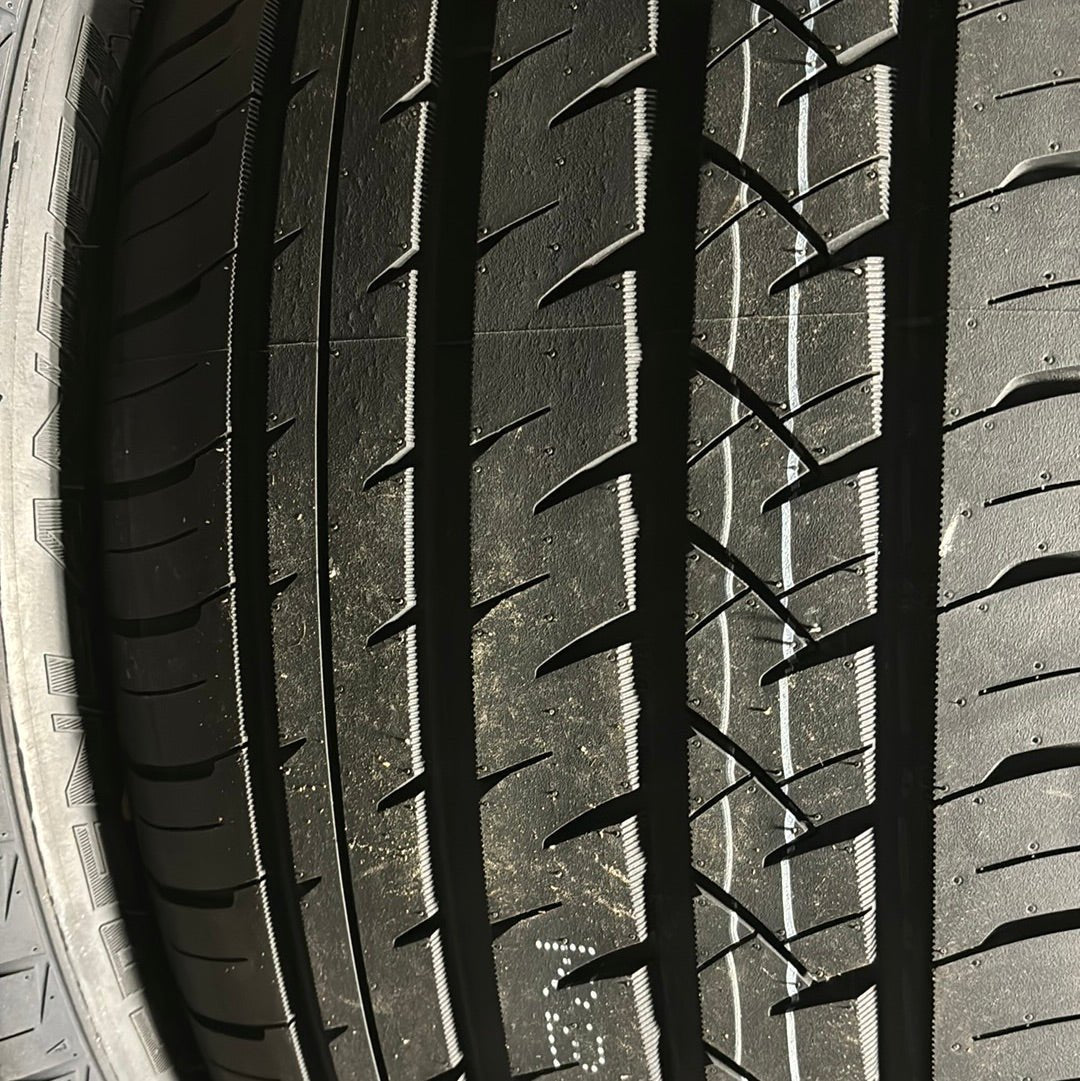 295/40R21 GRENLANDER ENRI U08 UHP PASSENGER