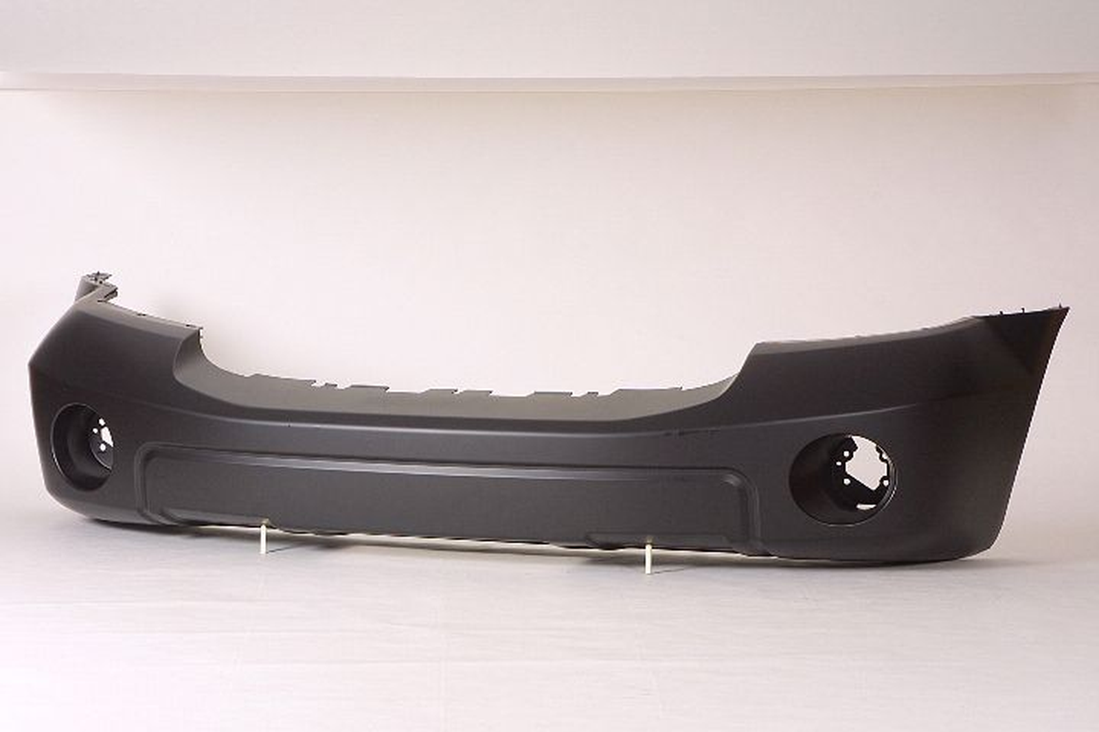 CH1000910 dodge durango 2007 2009 bumper front primed with fog lamp hole without mldg with 1