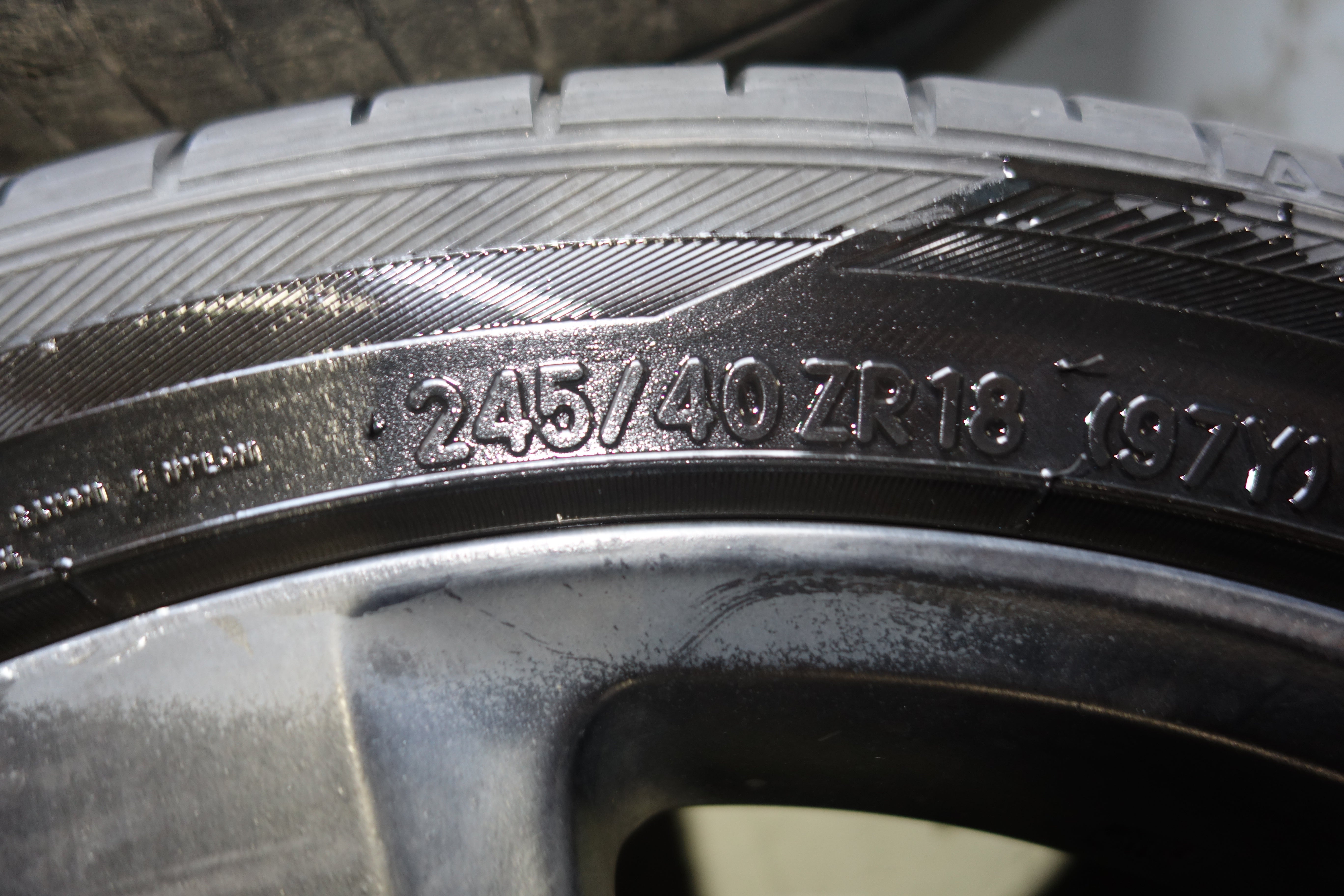 JDM Subaru WRX STI GRB OEM 5x114.3 18x8.5 +55 Lightweight Alloy Wheels with Tires 245/40R18 2008 Subaru Impreza WRX STI Wagon OEM Wheel 18x8.5 +55 Offset