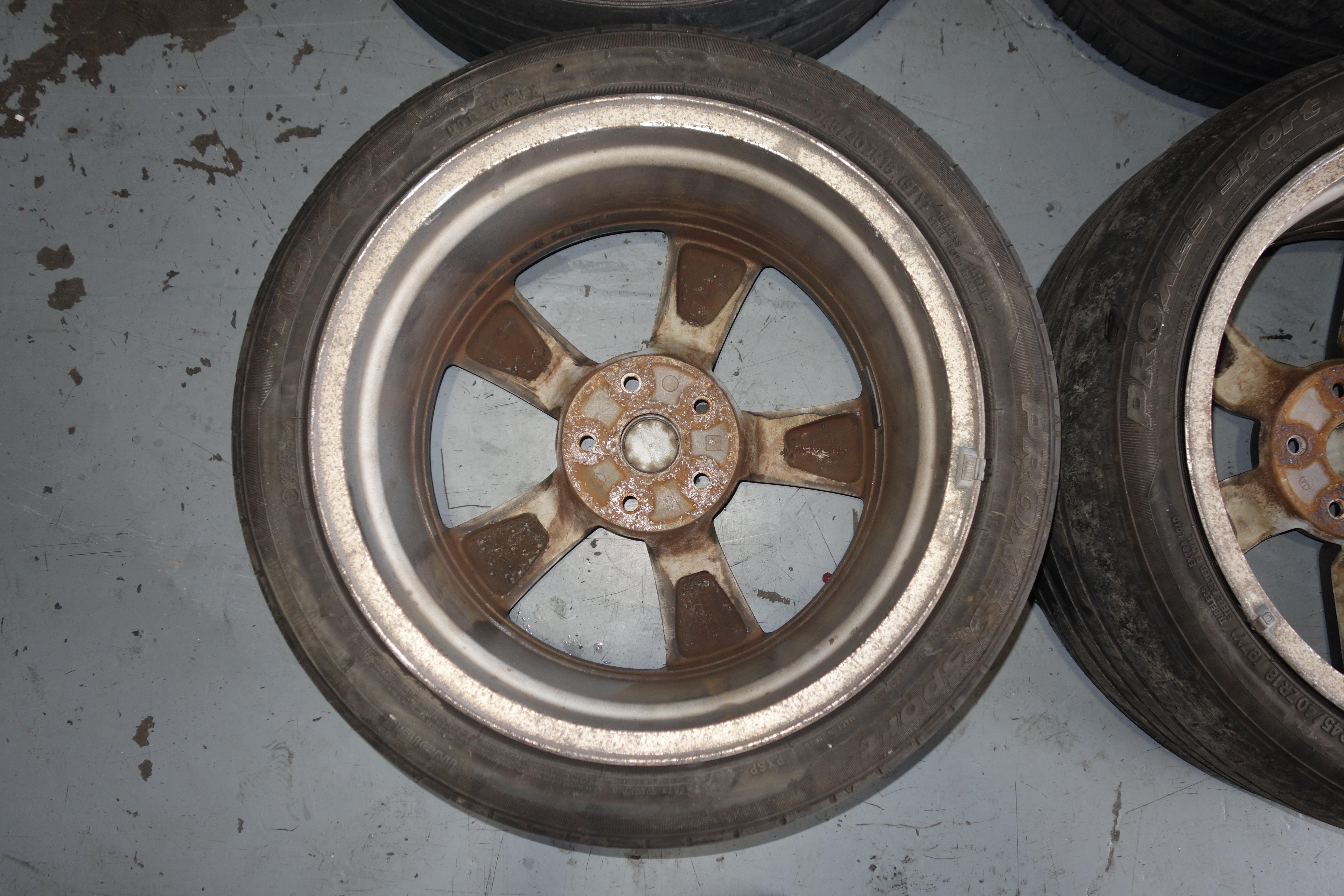 JDM Subaru WRX STI GRB OEM 5x114.3 18x8.5 +55 Lightweight Alloy Wheels with Tires 245/40R18 2008 Subaru Impreza WRX STI Wagon OEM Wheel 18x8.5 +55 Offset