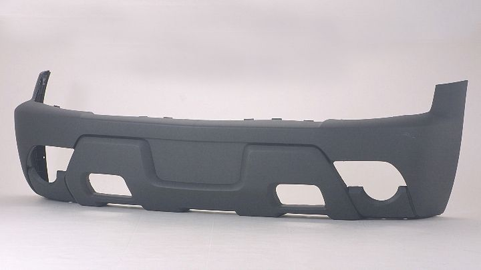 GM1000680 chevrolet avalanche 2003 2006 bumper front textured with cladding 1500 model gm1 1