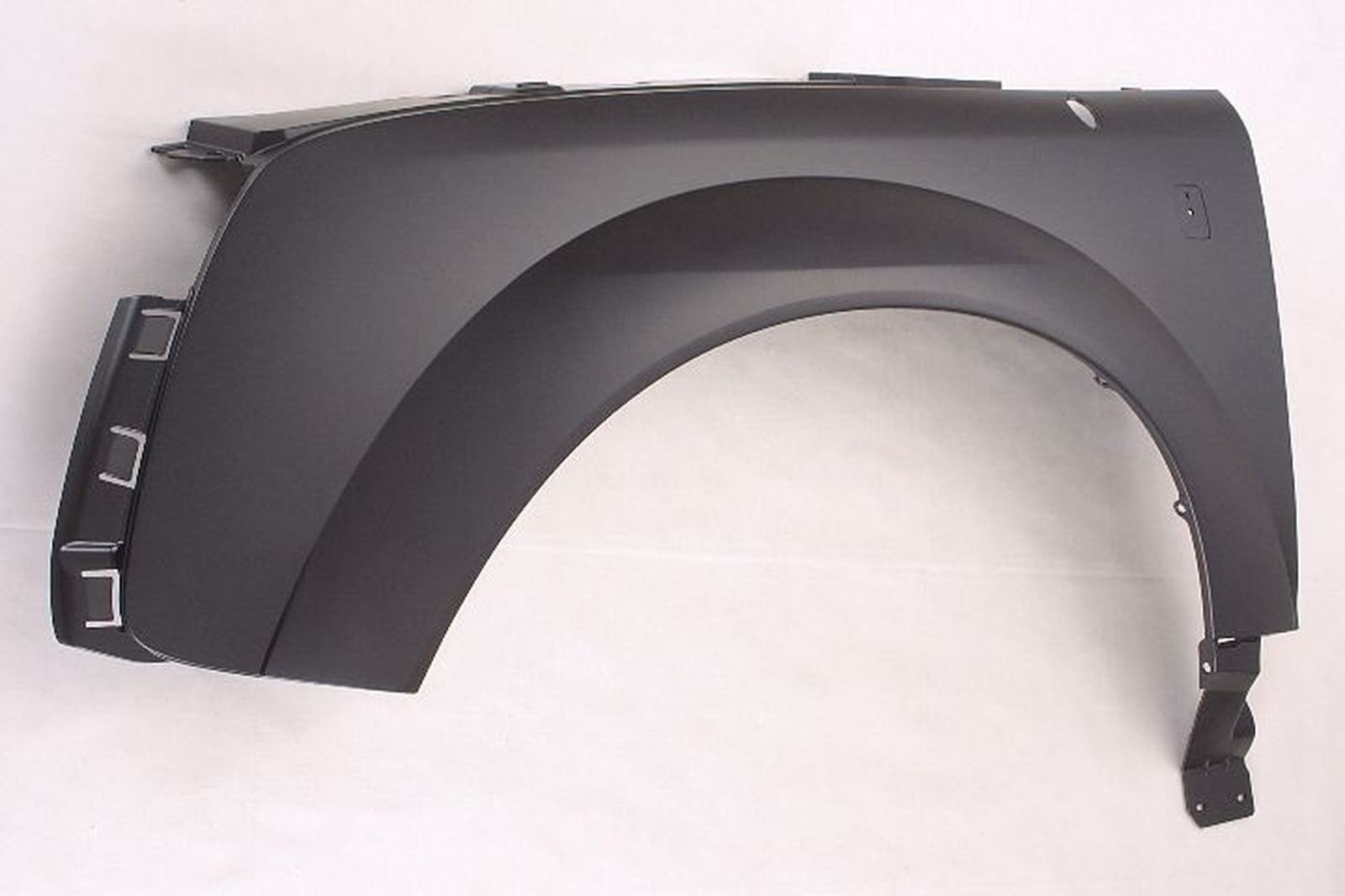 GM1240295 saturn vue 2004 front left fender gm1240295 1