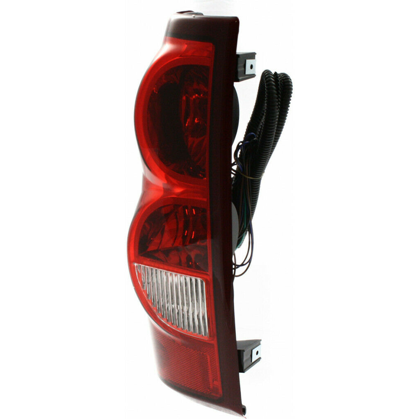 GM2800161C chevrolet silverado 2003 left taillight for fleetside models exclude 3500 capa g 4
