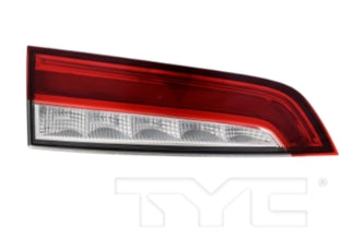 HONDA PILOT 2016-2022 — LED INNER TAIL LIGHT LH; RED/CLEAR; 2019-2022 CAPA