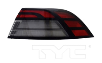 HONDA ACCORD/HYBRID 2023-2025 — OUTER TAIL LIGHT RH; SEDAN/HYBRID 2023-2025