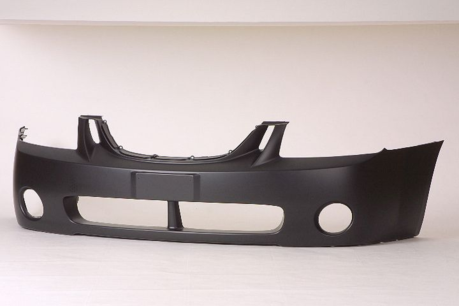 KI1000127 kia spectra 2004 2006 sedan 2004 2006 bumper front primed ki1000127 1