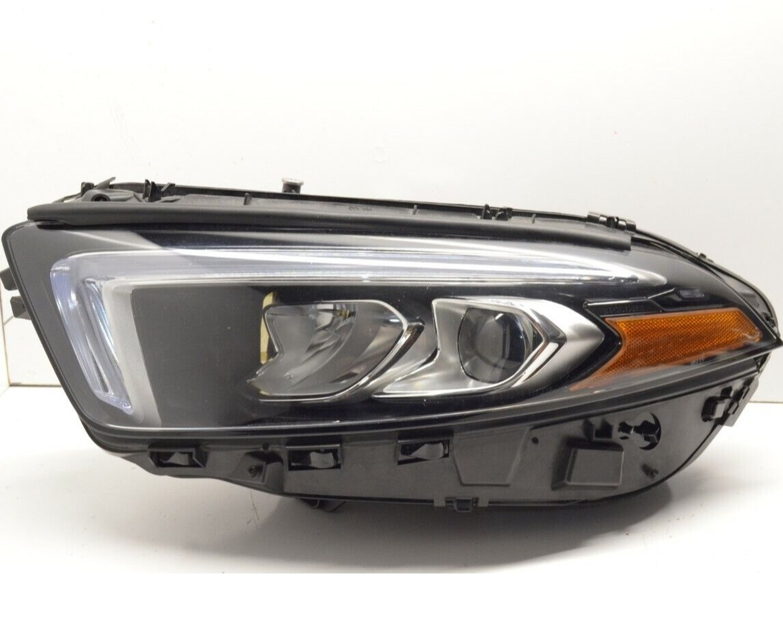 MB2502263 mercedes benz a35 2020 2022 left headlight led without adaptive hq mb2502263 2