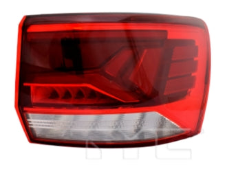 VOLKSWAGEN TAOS 2022-2025 — OUTER TAIL LIGHT RH; W/O LOGO; 2022-2024