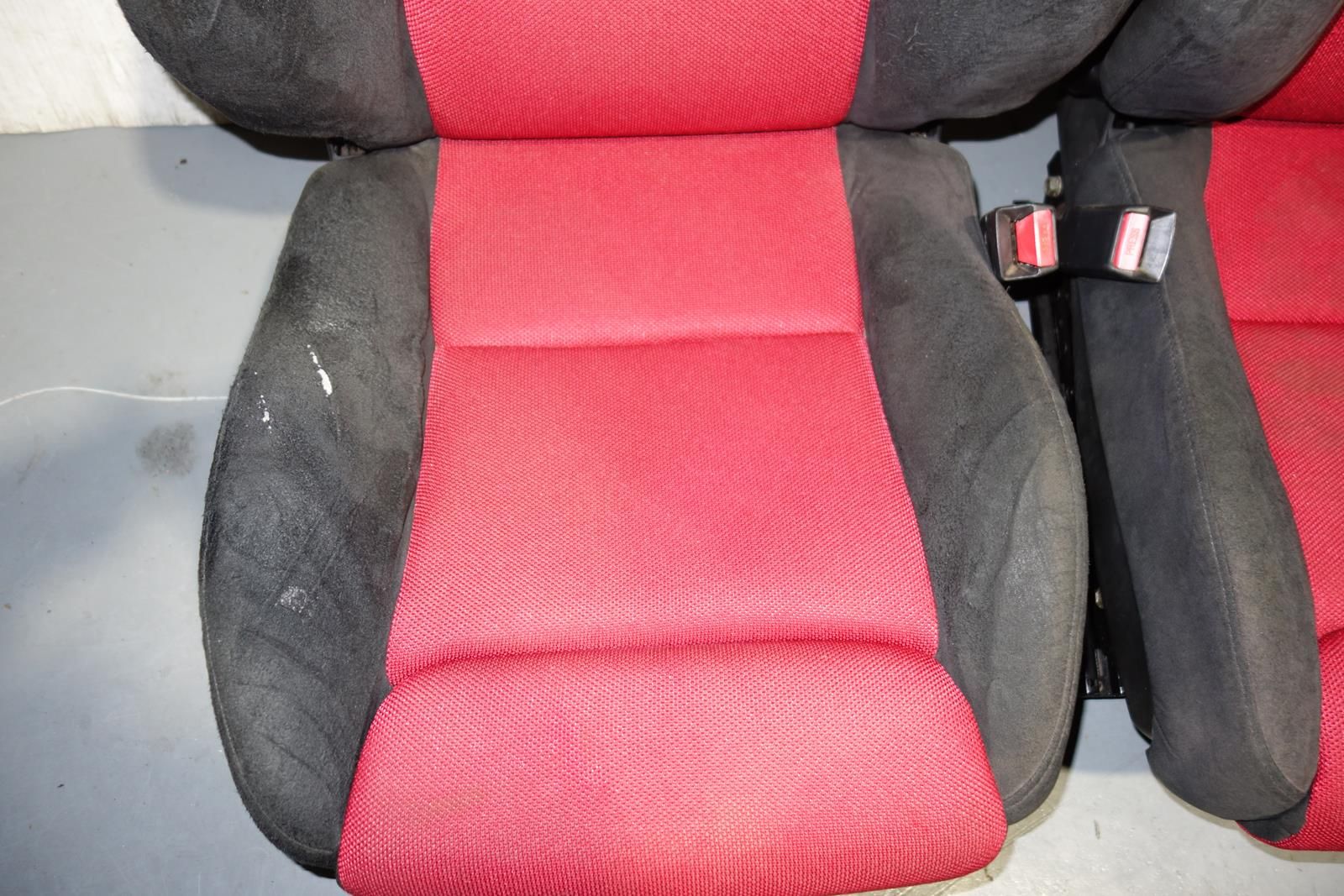 JDM Honda Civic Type R Ep3 Recaro Seats Front Recaros Seat With Rails Red / Black 2001 2002 2003 2004 2005
