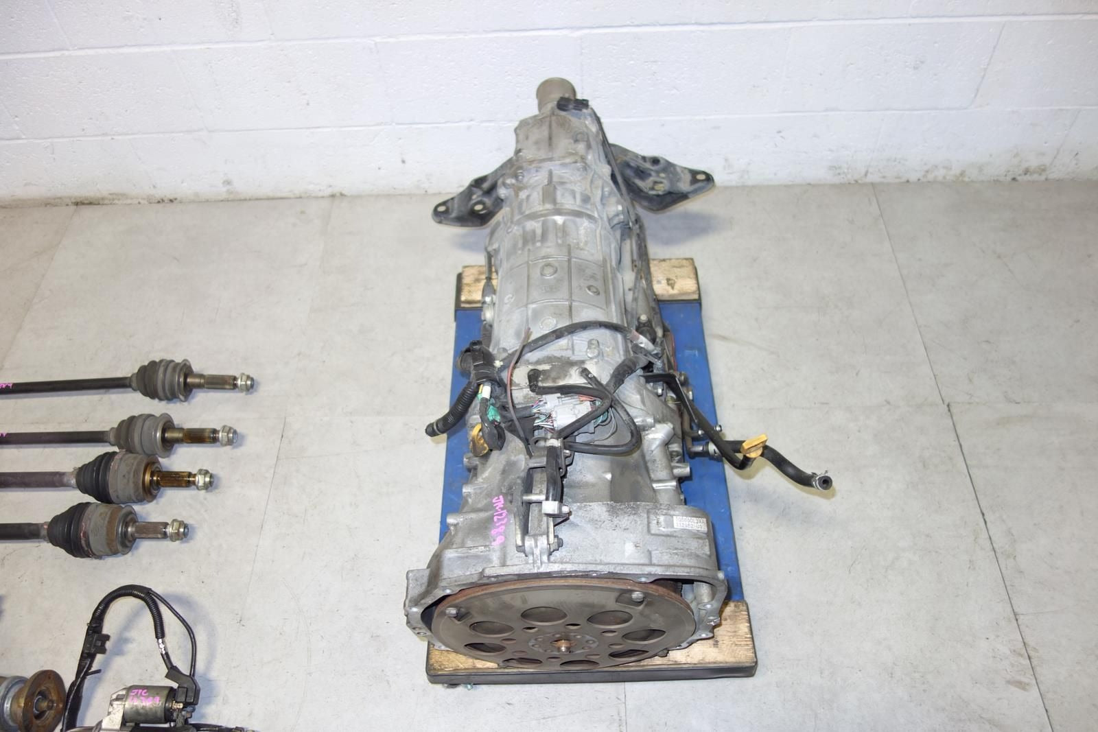 JDM Subaru Impreza WRX STi GRF 2.5L Turbo Automatic Transmission Gearbox TG5D8CL2AA 2008-2014