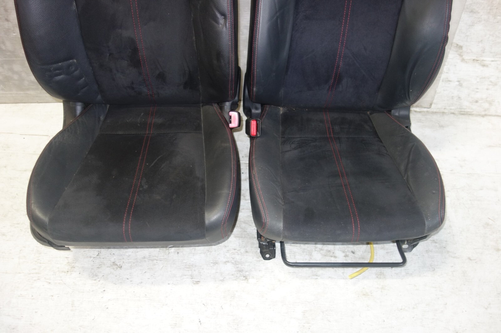 JDM Subaru Impreza WRX STi Front Seats Leather 2008-2014 GRB GRF Left Right #Set 2