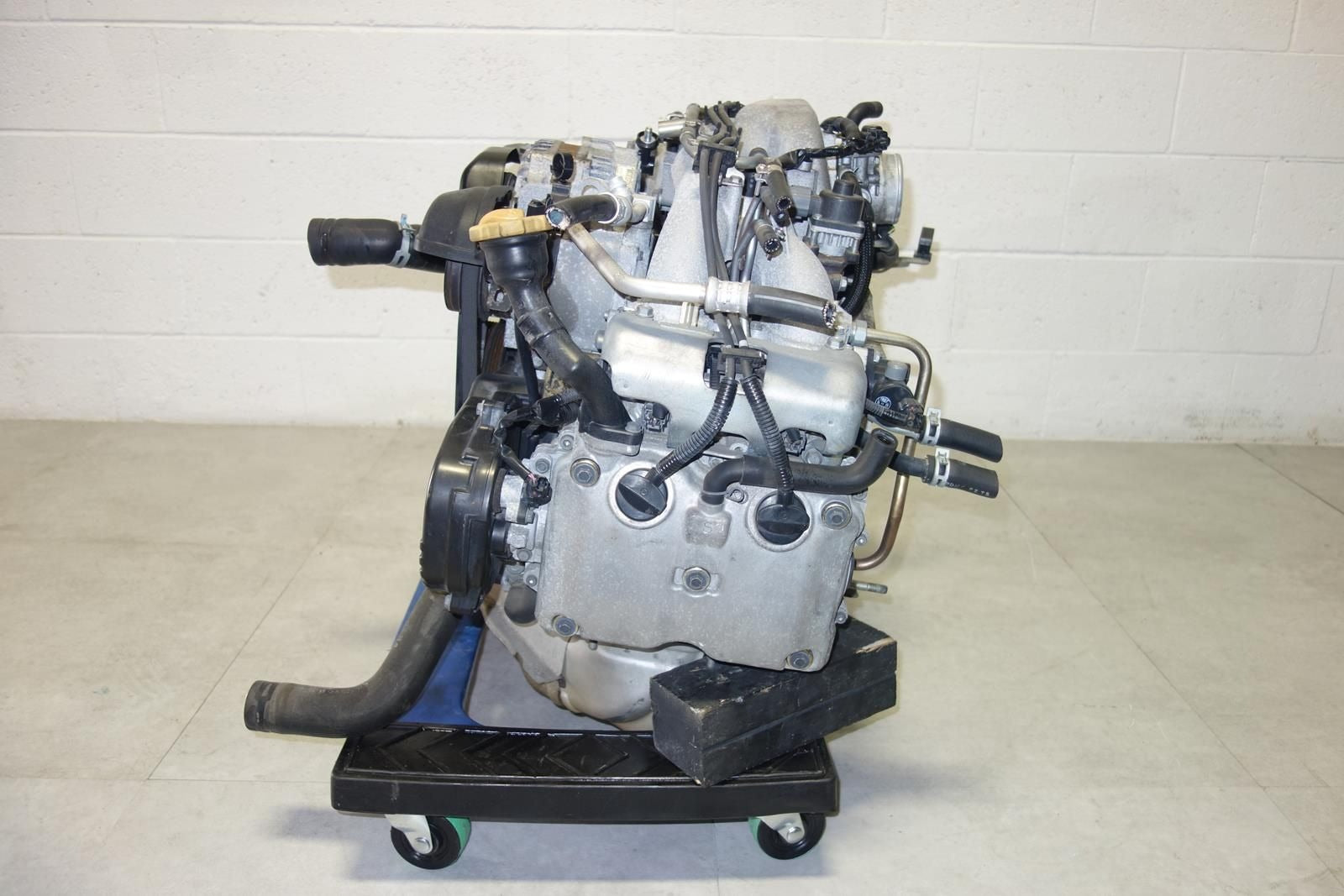 JDM Subaru Legacy Outback Impreza Forester Baja EJ20 2.0L EJ25 2.5L SOHC Engine Motor 2000-2005