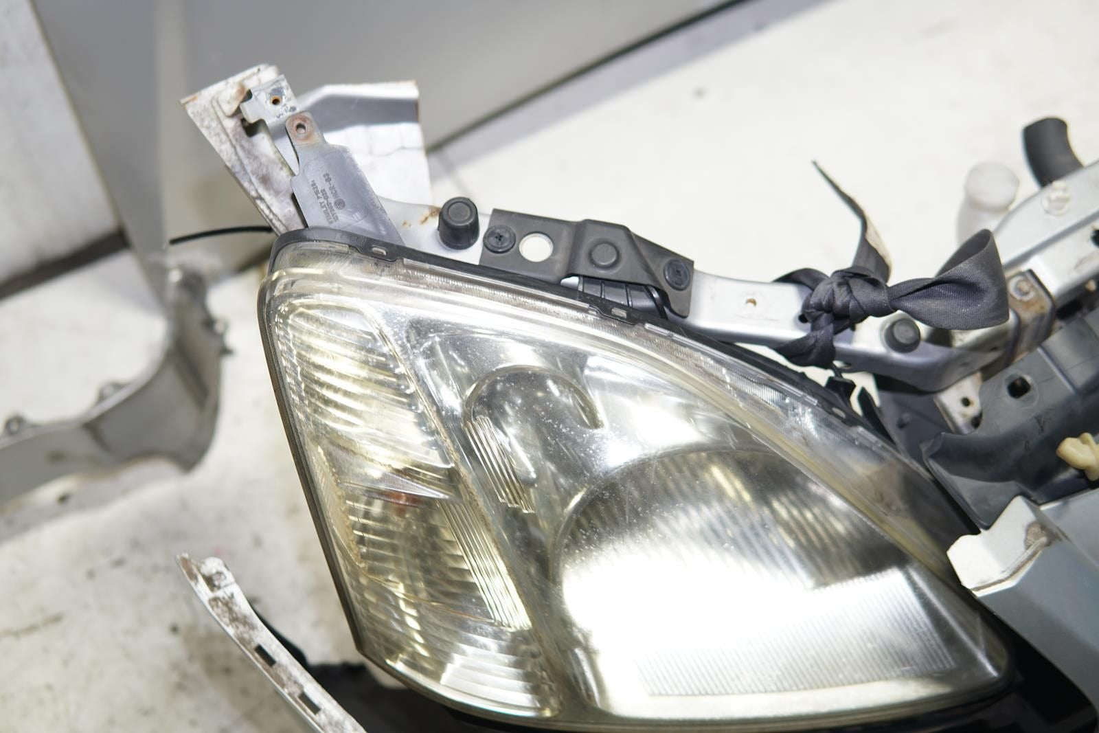 JDM Honda Civic Type R EP3 Front Nose Cut / Front Clip – Bumper, Hood, Lights, Fenders 2001–2005
