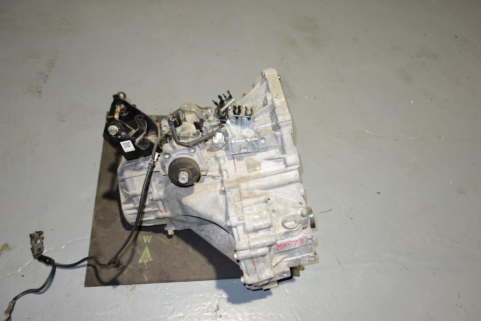 JDM Toyota MR2 MRS Spyder 6-Speed Smt Sequential Lsd Transmission 1zz-fe 2003-2005 MR-2 MR-S
