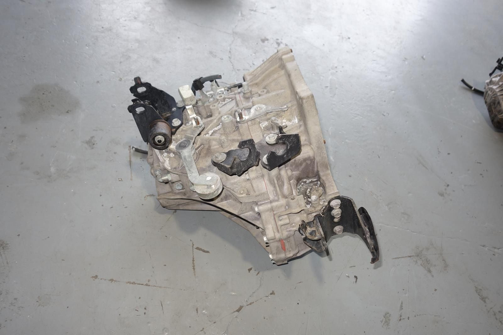 JDM Toyota 1.8L Corolla 6speed Manual Transmission JDM 2ZR-FE 2014-2019