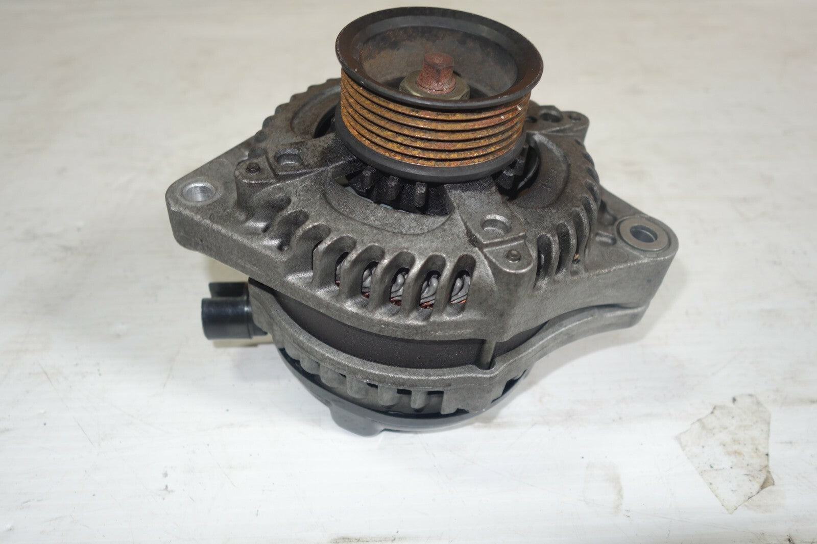 JDM 2005-2008 ACURA RL KB1 OEM USED ALTERNATOR HONDA LEGEND Fits:ACURA RL KB1