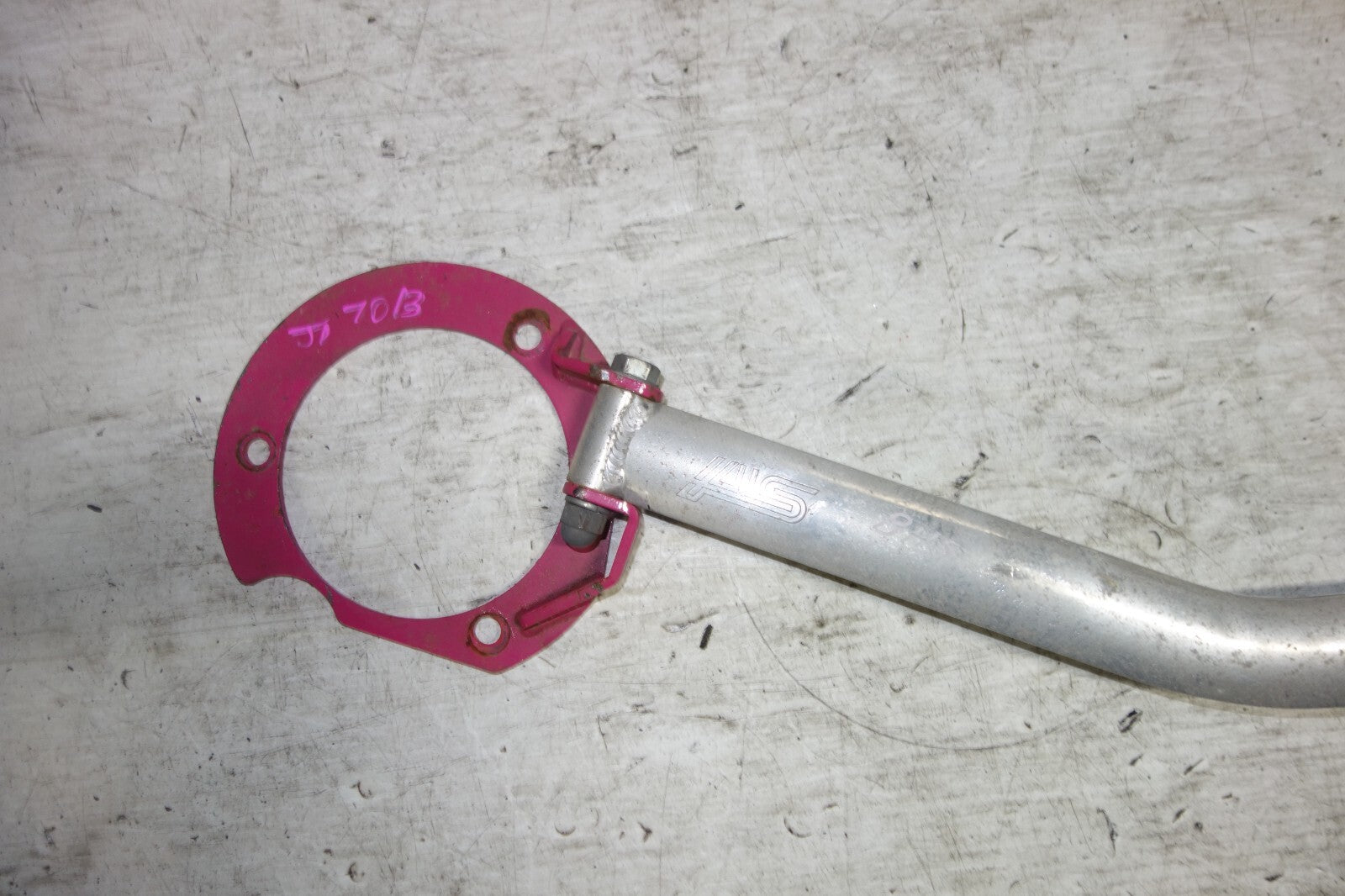 Subaru Legacy B4 BE5 BH5 STI Front Strut bar forester sf5 gc8 Japan