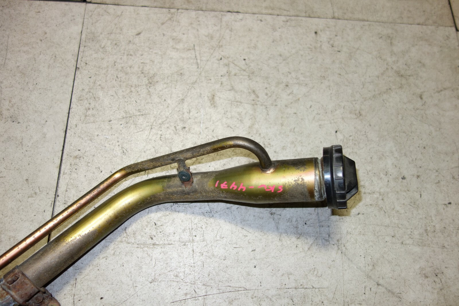 JDM Honda Civic OEM Fuel Neck Filler Pipe Gas 1992 1993 1994 1995