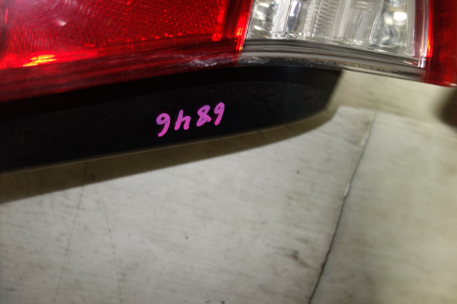 JDM SUBARU LEGACY BL5 OEM USED TAIL LIGHTS LAMPS 4 DOOR SEDAN 2005-2009