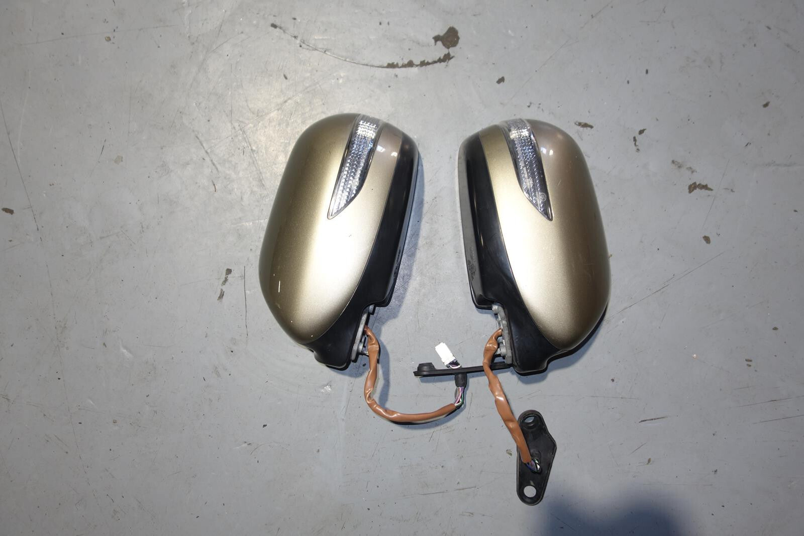 JDM Subaru Impreza WRX STi Mirrors GRB Power Folding Mirrors 2008-2014 OEM