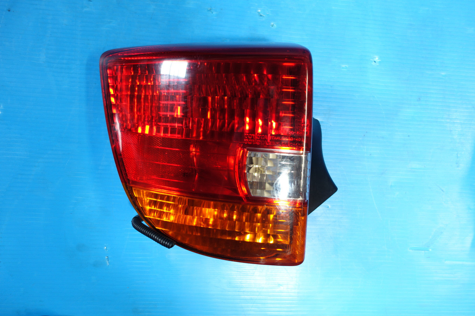 JDM Toyota Celica OEM Rear Left Tail Light Lamp LH Taillight ZZT231 2000-2005