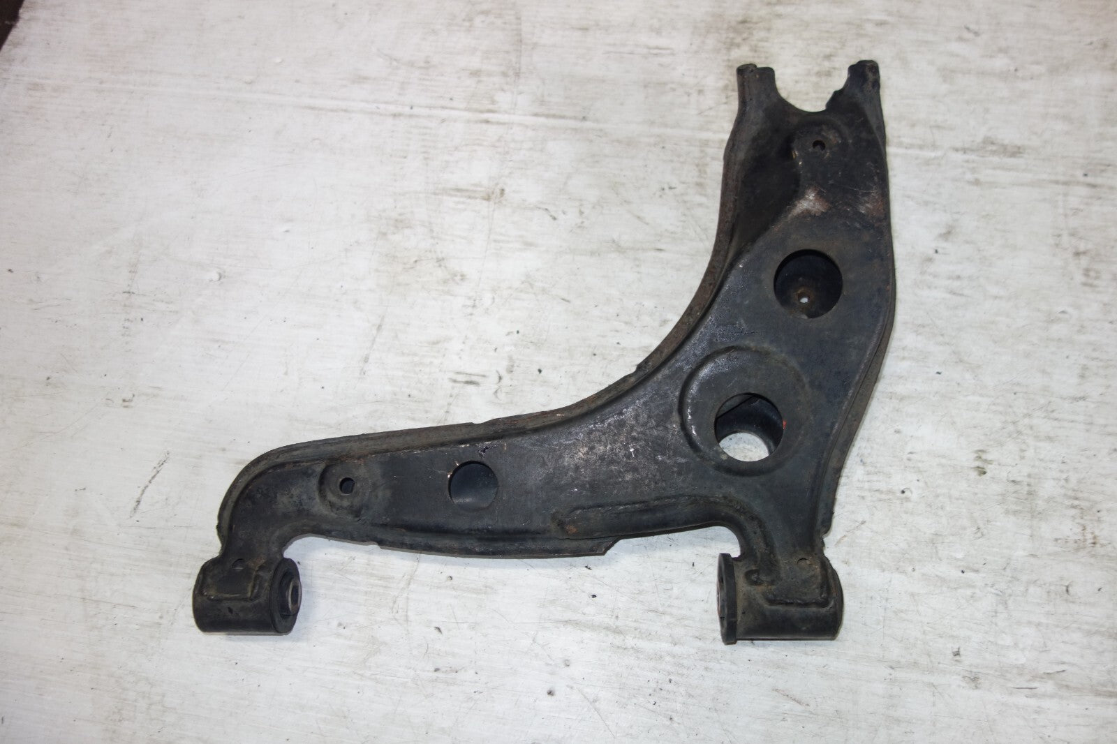 JDM 1993-1997 MAZDA MIATA OEM FRONT LOWER CONTROL ARM PASSENGER RIGHT SIDE