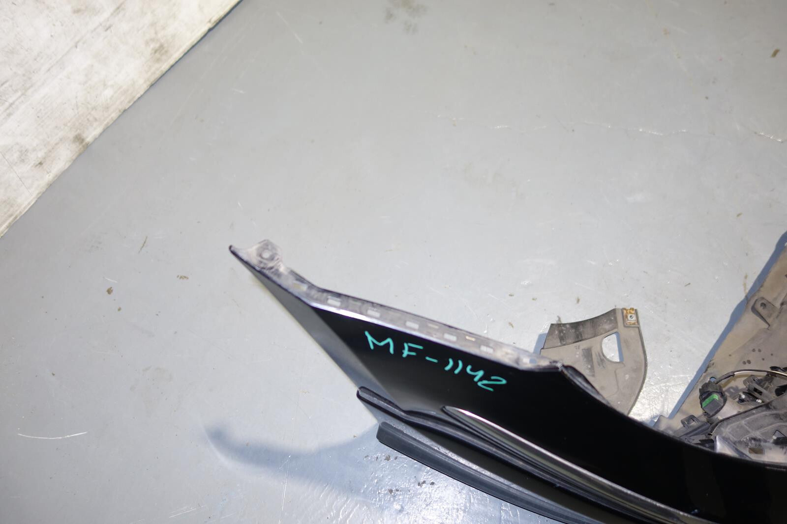 Acura RL OEM Front Bumper Cover Modulo Lip Fog Lights 2005-2008 JDM Legend KB1