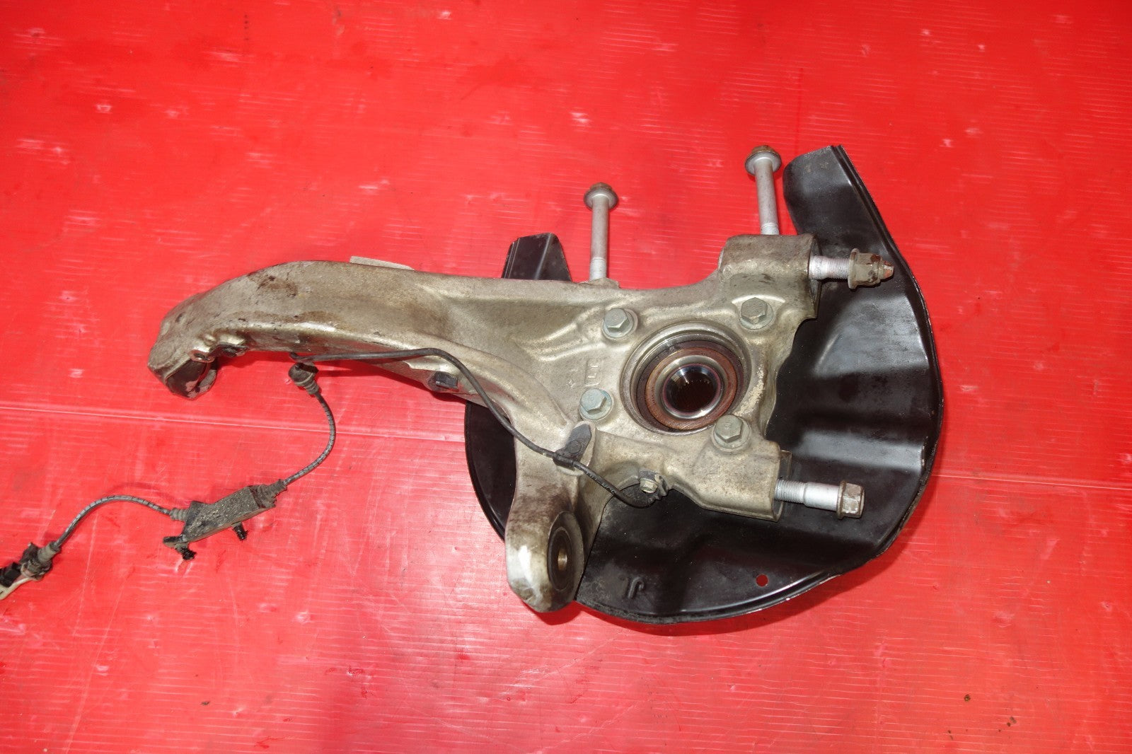JDM Acura RL KB1 Front Left Wheel Hub Bearing Spindle LH Free Shipping 2005-2008