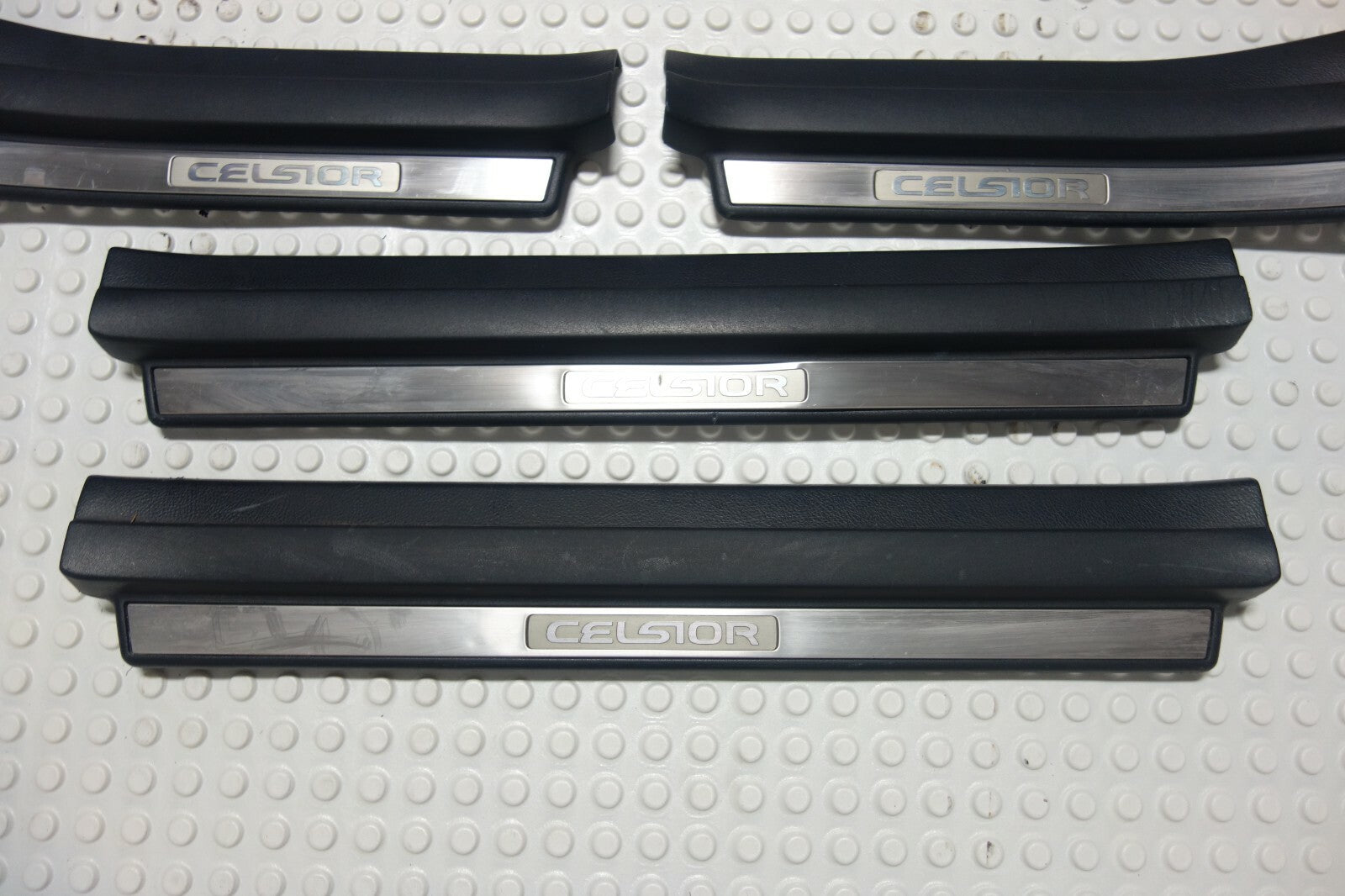 Lexus LS430 / Celsior OEM Door Sill Plates Set Genuine UCF31 2001-2006