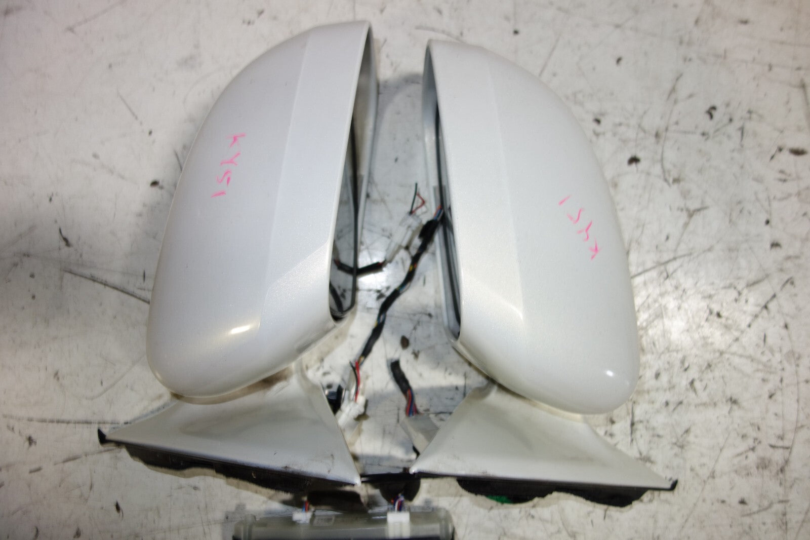 JDM GENUINE NISSAN FUGA KY51 OEM POWER FOLDING MIRRORS SWITCH AUTO FLIP