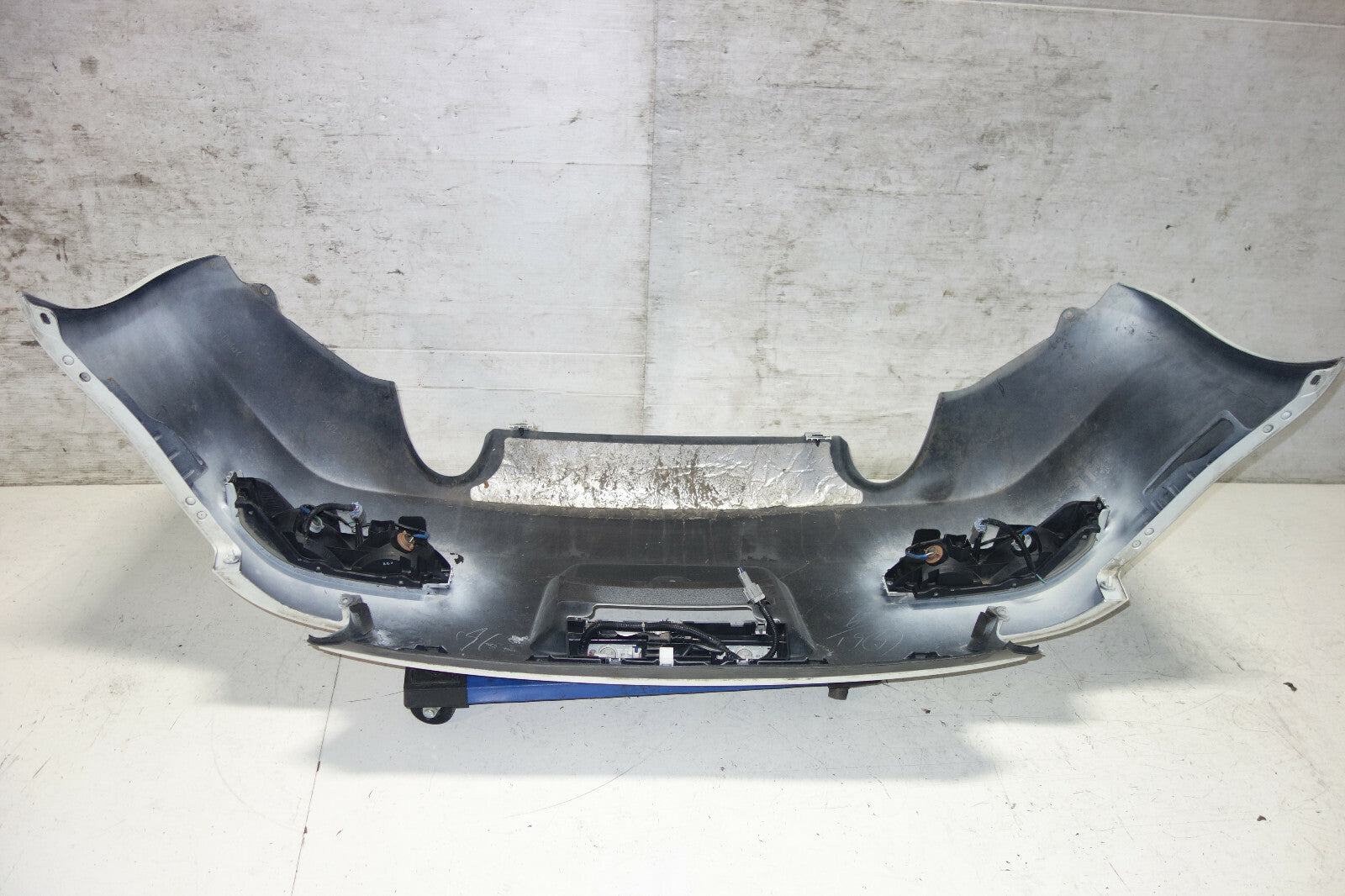 JDM Nissan 350z OEM Rear Bumper Cover 2003-2009 Z33 + Bumper Lights