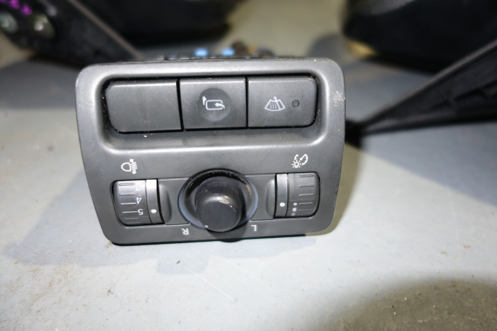 JDM Subaru Legacy Power Folding Mirrors Switch 2005-2007