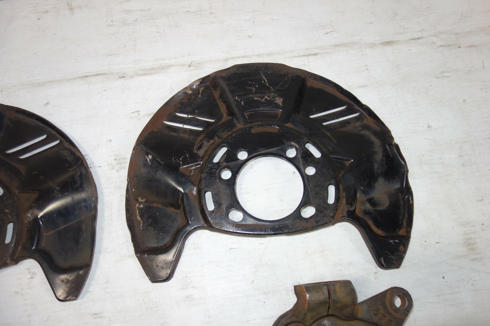 JDM SUBARU LEGACY OUTBACK OEM FRONT SPINDLE HUBS BEARING PAIR SPINDLE 2005-2014