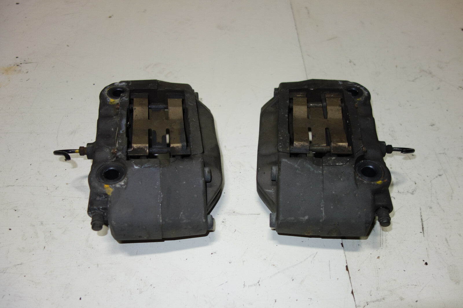 Acura RL OEM Big Front 4 Pot / Piston Advics Brake Calipers OEM 2005-2012 JDM