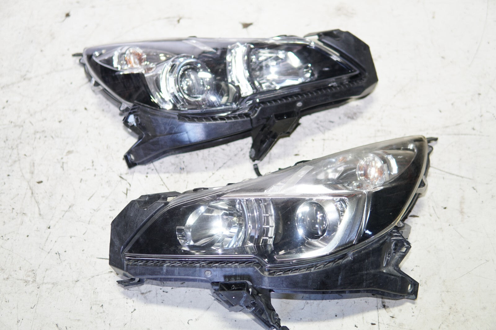 JDM 2010-2014 GENUINE SUBARU LEGACY OUTBACK OEM HID HEAD LIGHT LAMPS BRM BR9 BM9