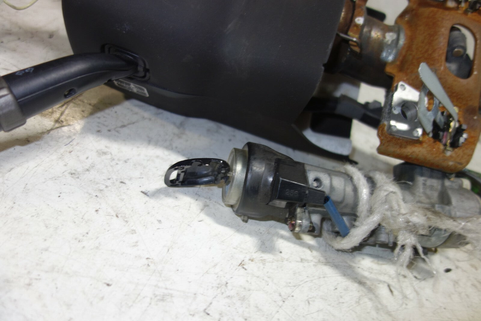 JDM Toyota Altezza Steering Column Shaft Bar 2001-2005 RHD SXE10
