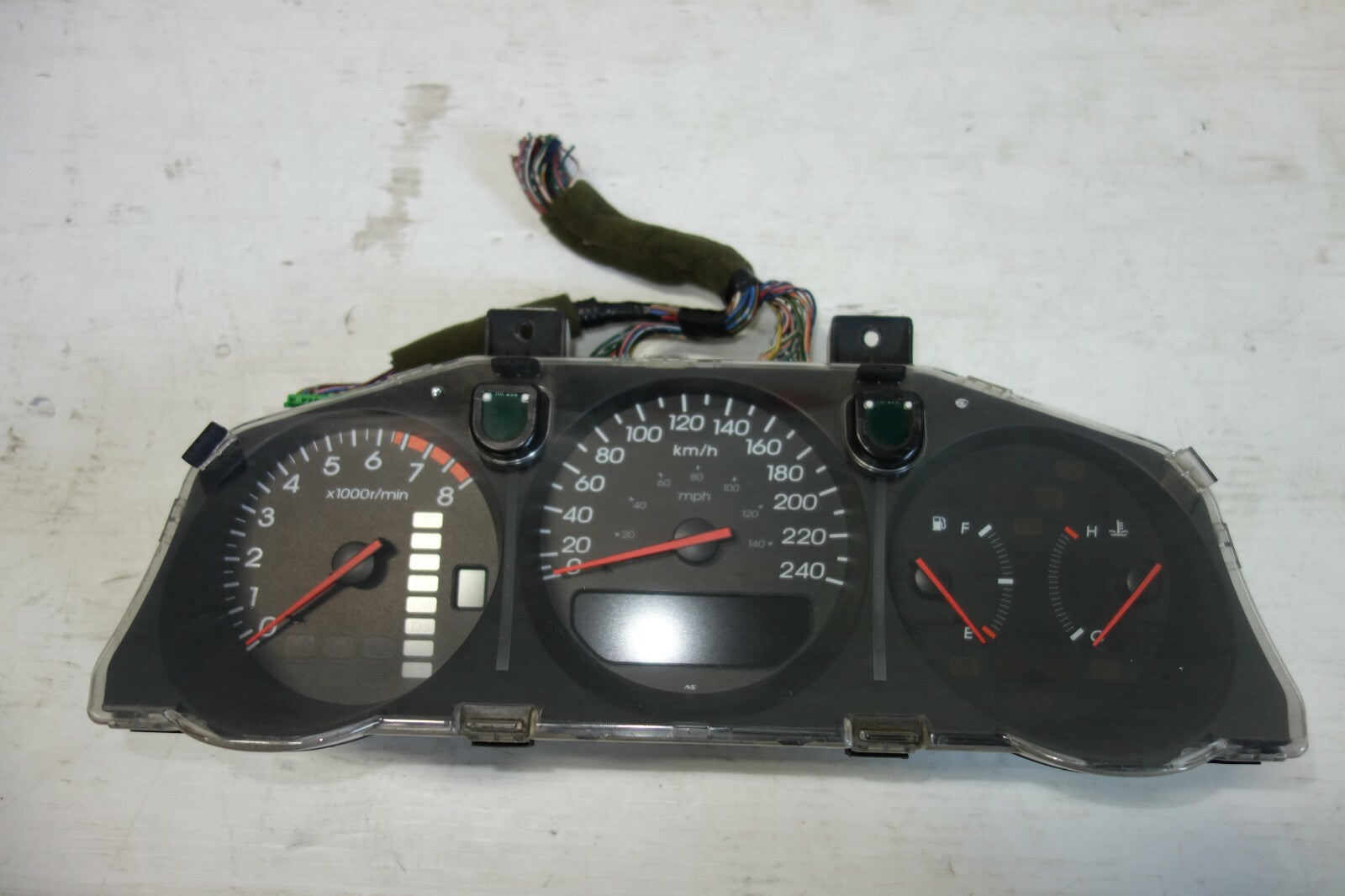 JDM 2002-2003 ACURA 3.2 TL UA5 OEM AUTOMATIC GAUGE CLUSTER 240KM/H SPEEDOMETER