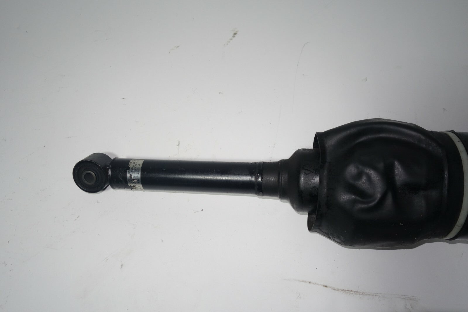 Lexus LS430 Front Left PNUEMATIC Air Shock Strut Suspension Actuator 2004-2006