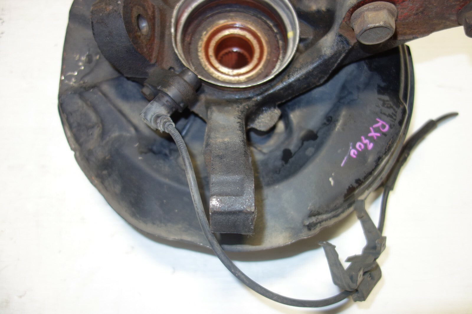 JDM Lexus RX300 Front Right Wheel Hub Bearing Spindle OEM Low Mileage 1999-2003