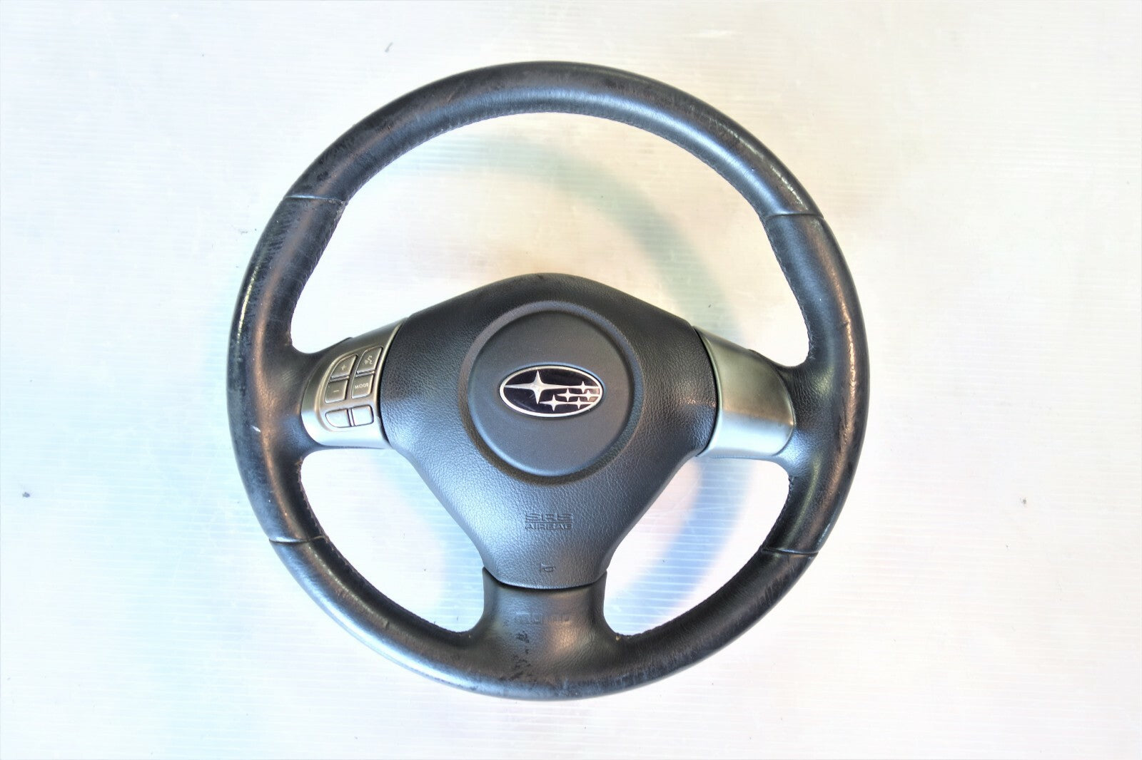 Subaru Legacy / Outback OEM Momo Steering Wheel / Hub Leather 2005-2009