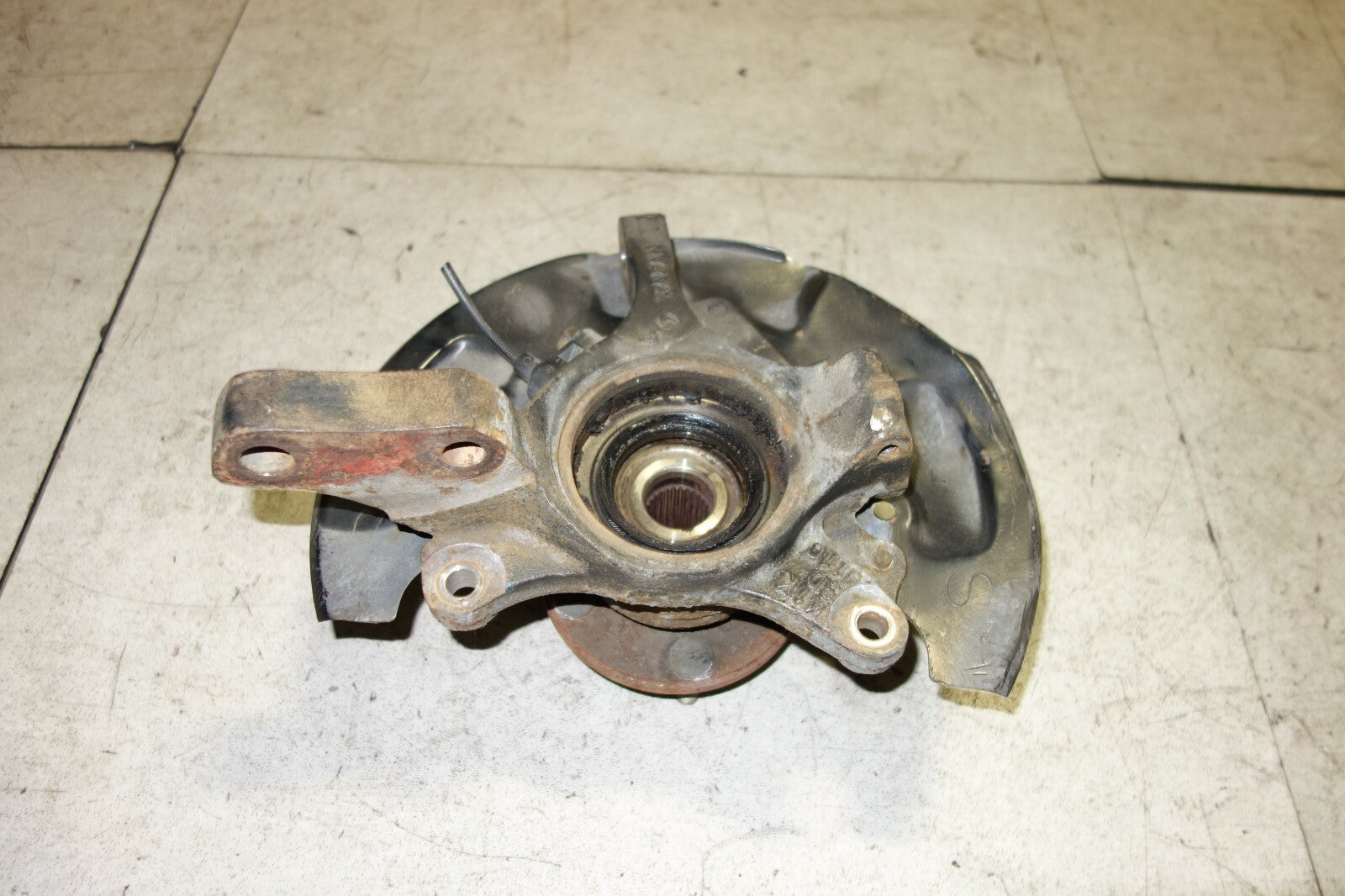 JDM Subaru Impreza WRX Front Wheel Hub Bearing Spindle Left LH OEM 2002-2007