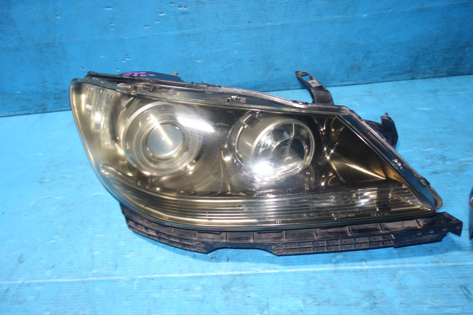 JDM Acura RL HID Headlights Head Lamps Pair 2005-2008 Honda Legend KB1 #8562