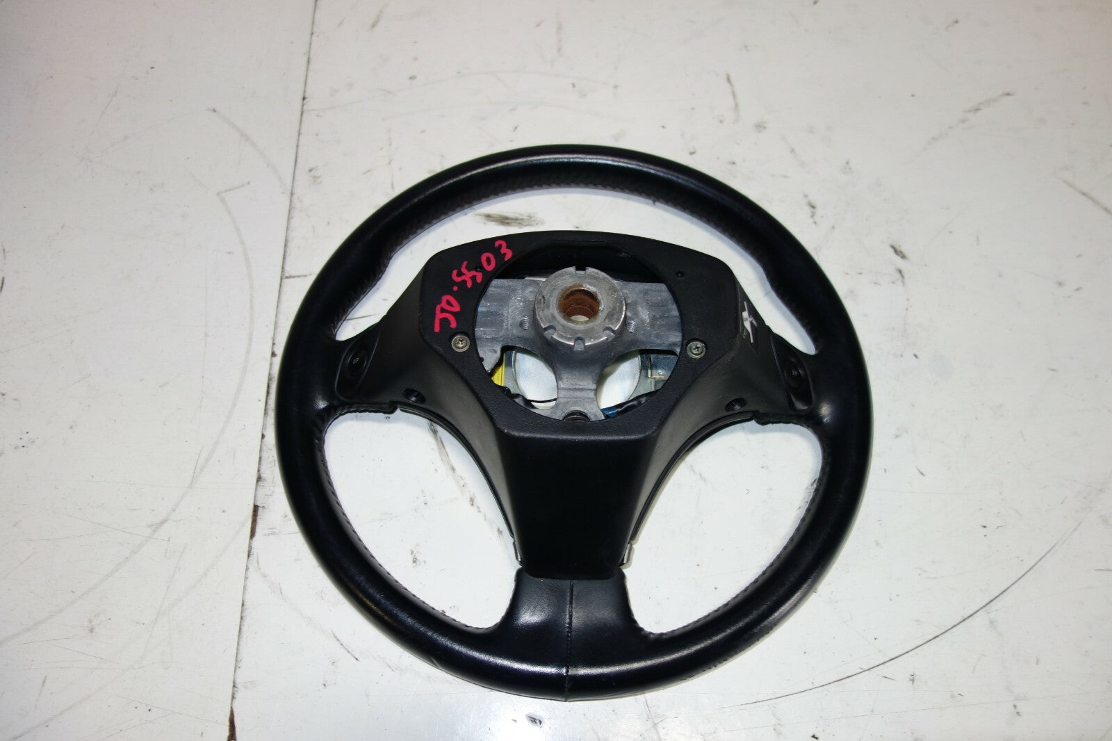 JDM Lexus IS300 Steering Wheel Hub SXE10 2001-2005 IS200
