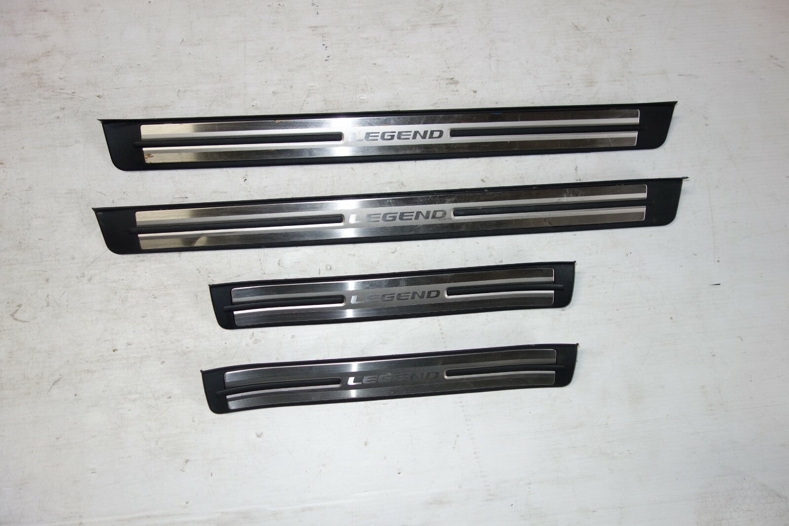 JDM ACURA RL HONDA LEGEND KB1 OEM DOOR SILLS TRIM SCUFF PLATES SIDE STEPS 05-08