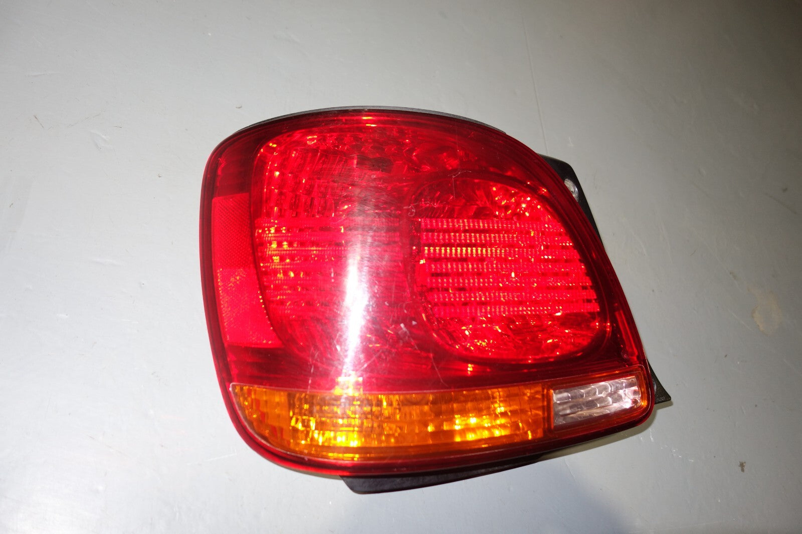 JDM 98-05 TOYOTA ARISTO TAIL LIGHT LEFT SIDE LEXUS GS300 GS400 GS430 TAIL LIGHT