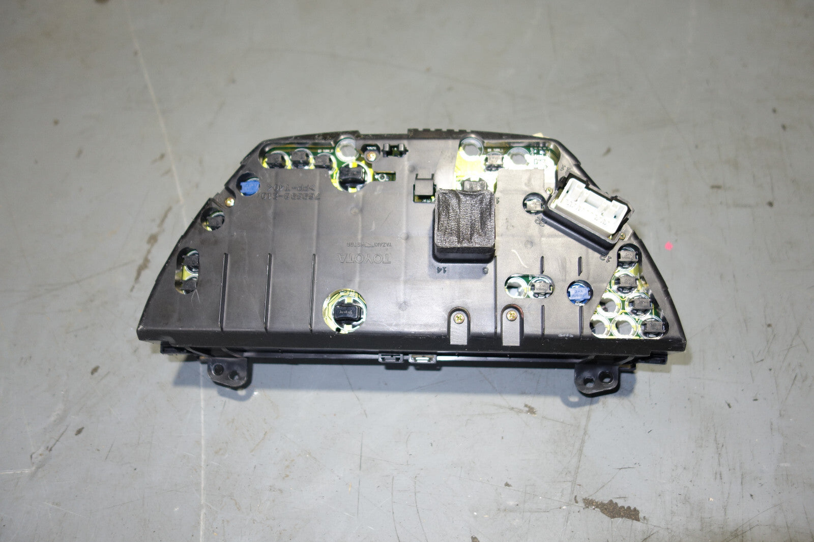 JDM Lexus IS300 Toyota Altezza SXE10 Gauge Cluster Speedometer SXE10
